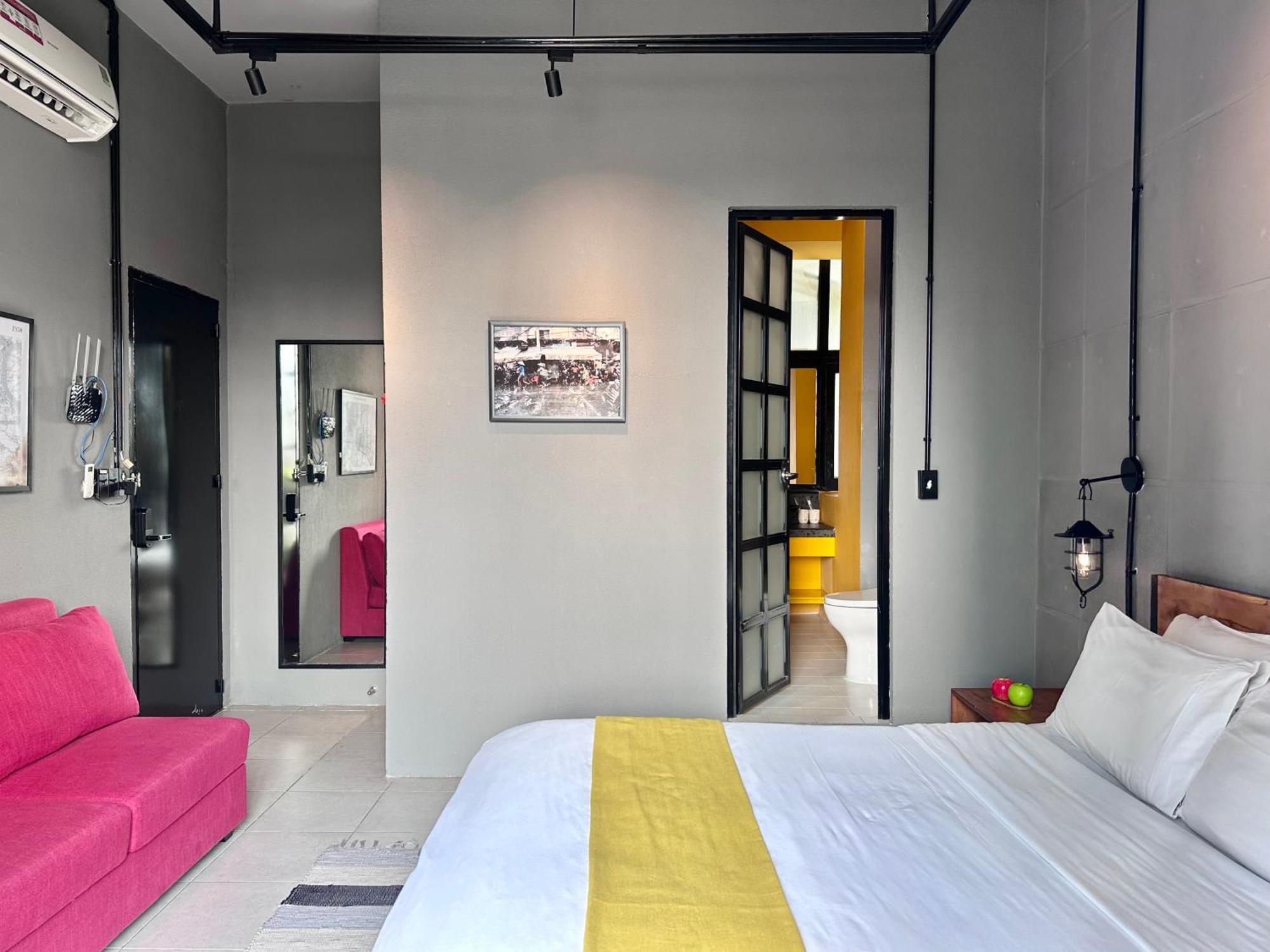 Circadian Industrial Studios On Nguyen Hue ホーチミン市 エクステリア 写真