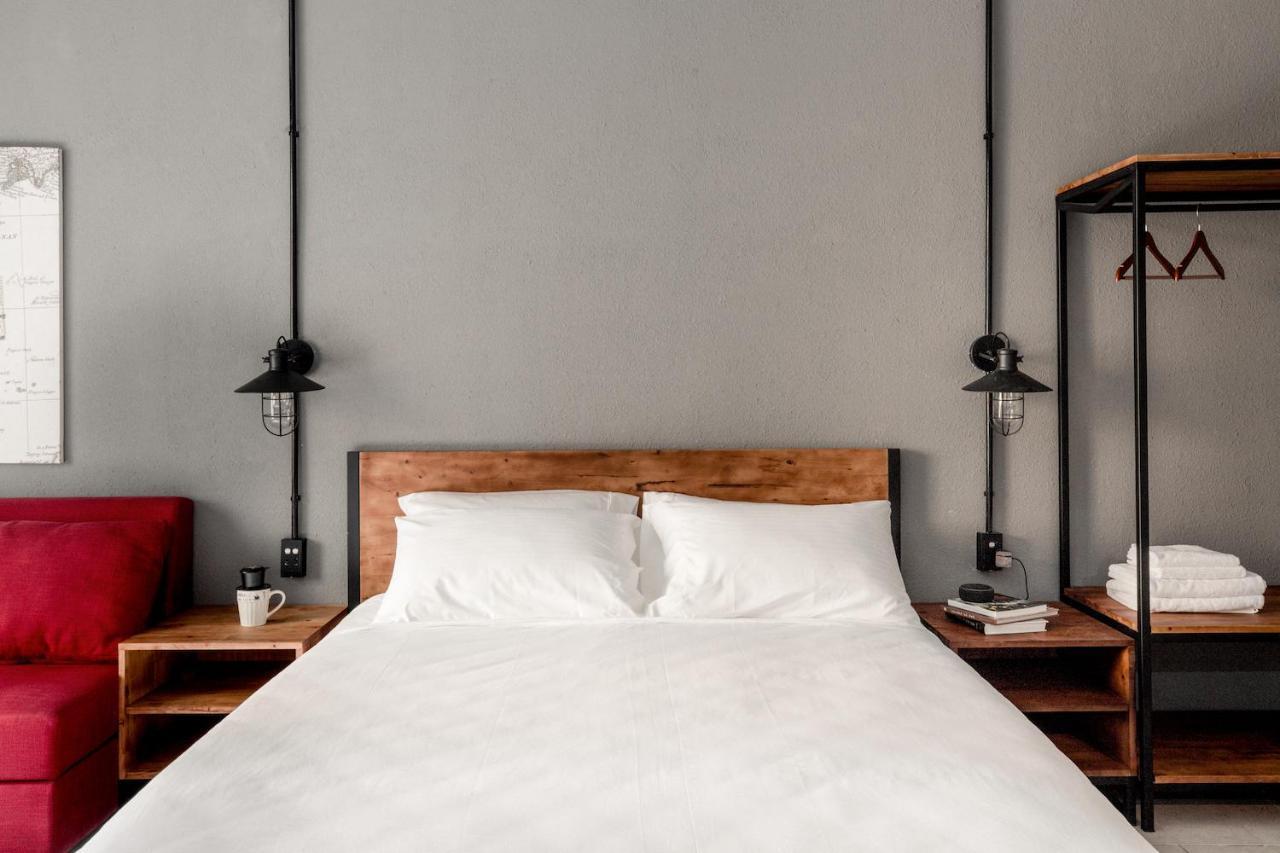 Circadian Industrial Studios On Nguyen Hue ホーチミン市 エクステリア 写真