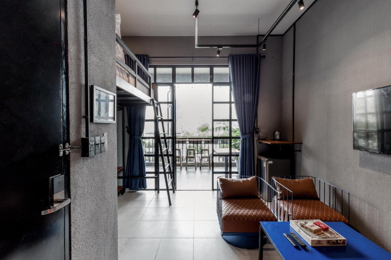 Circadian Industrial Studios On Nguyen Hue ホーチミン市 エクステリア 写真
