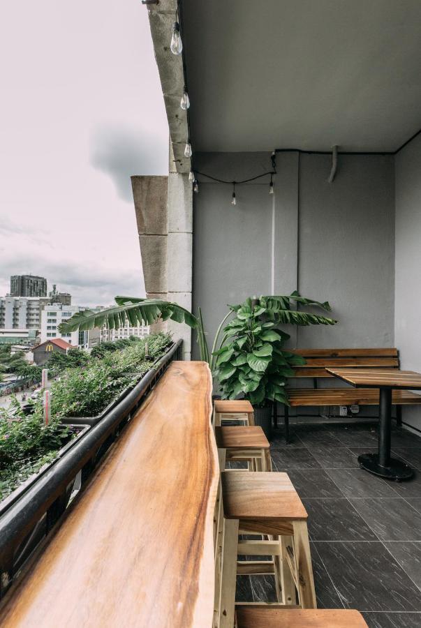 Circadian Industrial Studios On Nguyen Hue ホーチミン市 エクステリア 写真